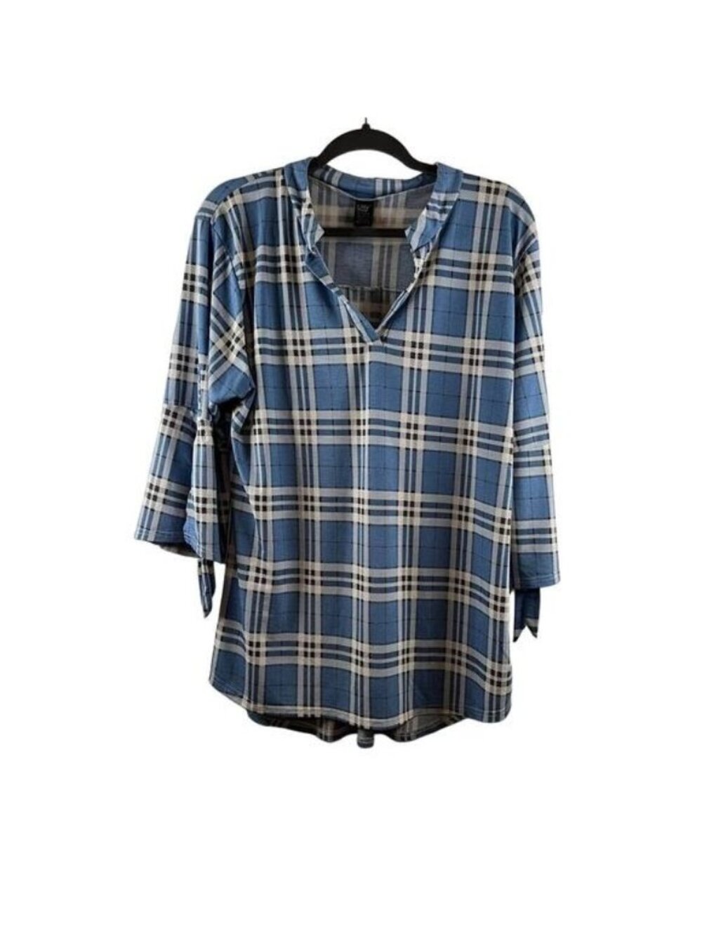 Lildy Women's Blue and White Plaid Blouse Size L/XL